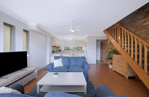 Auchenflower Apartment | The Poolside Perch A Breezy Balcony Gem