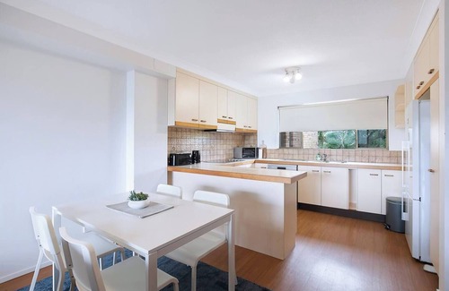 Auchenflower Apartment | The Poolside Perch A Breezy Balcony Gem