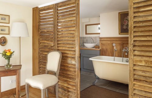 Fleury-en-Biere House | The Poterne of the Château de Fleury