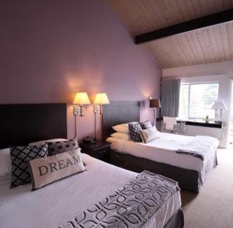 Upper East Hotel | The Presidio