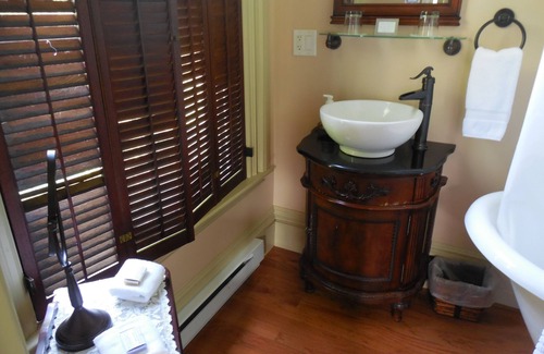 Wrentham Bed & Breakfast | The Proctor Mansion Inn