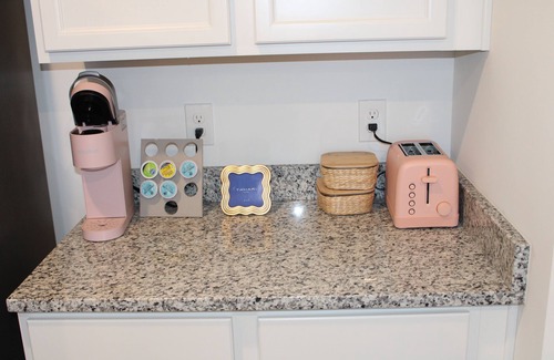 Alcoa Condo | The Purrfect Stay