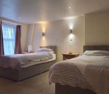 St. Martins Hotel | The Queens Inn
