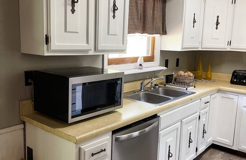 Webster Springs House | The Raven Retreat on the River — Mountain Views & Pet Friendly!