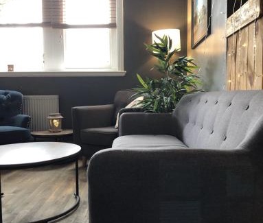 Rothwell Bed & Breakfast | The Red Lion Inn