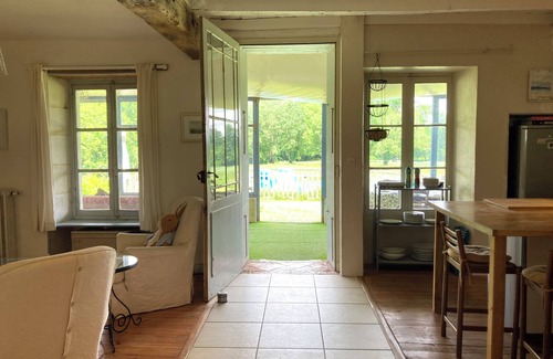 Chermignac House | THE RETREAT…”Huge house, gardens and pool. So much fun. Loved it”.