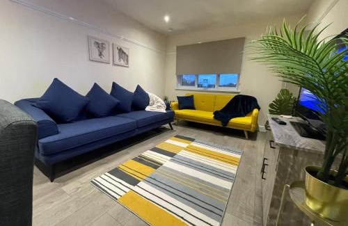 Alloa House | The Riverside