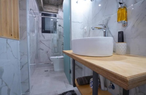 Almopia Hotel | The Rooms