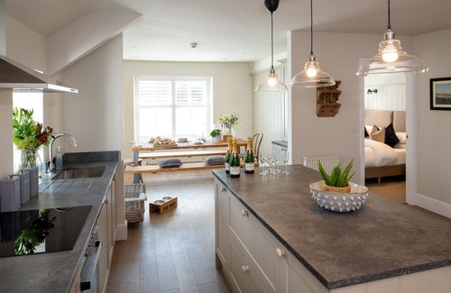 Rhoscolyn Apartment | The Roost at The White Eagle