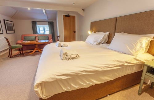 Old Bewick Bed & Breakfast | The Rose & Thistle Alwinton