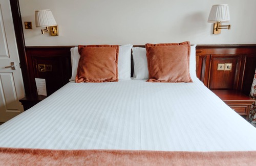 Stornoway Hotel | The Royal Hotel