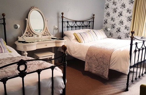 Duddington Bed & Breakfast | The Royal Oak Duddington