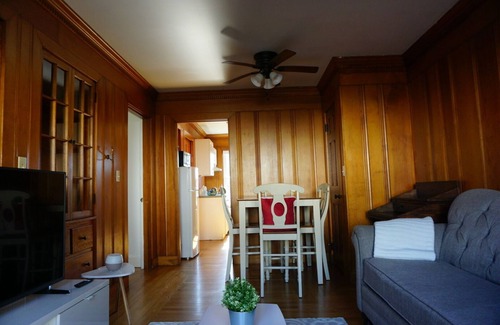 Edgewood Apartment | The Royal Oak of Rhode Island