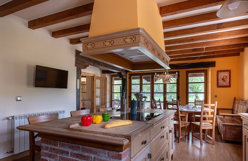 Barcena de Pie de Concha Villa | The Stone House by Fidalsa