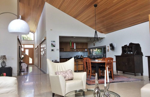 Sanctuary Lakes House | The Sanctuary, perfect for families and long staying expats and professionals