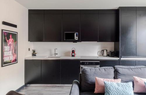 Soho Apartment | The Sassy - Soho - by Frankie Says