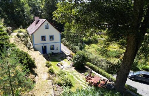Liba House | The Secret Garden