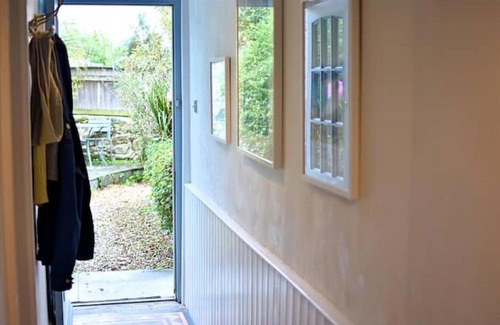 Chysauster Apartment | The Secret Garden - garden apartment full of character, close to sea, parking