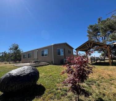 Squaw Valley Villa | The Sequoia guesthouse