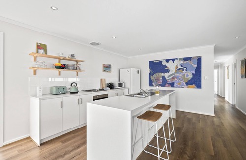 Maslin Beach House | The Shack @ Maslin Beach - The Perfect Blend Of Modern Comfort & Coastal Charm