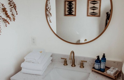Klamath Falls House | The Shasta Cottage at The Rossetto Ranch