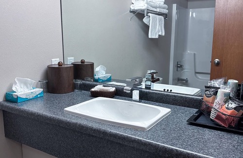 Shelbyville Hotel | The Shelby Inn