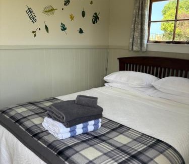 Oamaru Other | The Shepherd's Rest