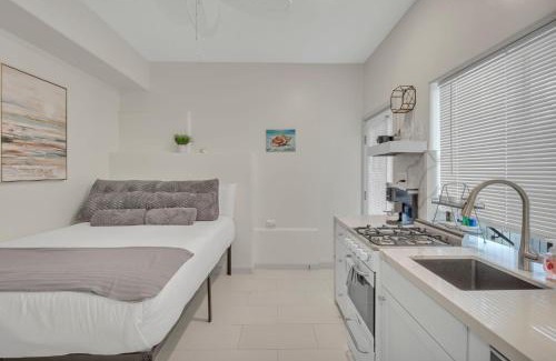 Townsite Apartment | The Shining Sea D