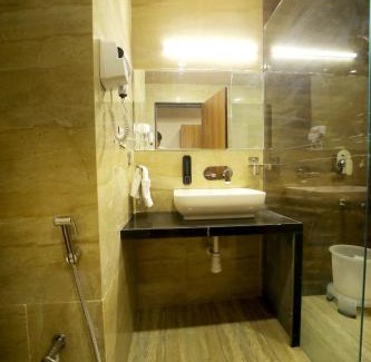 Nathdwara Hotel | The Sky Imperial - Shahi Hotels & Resort