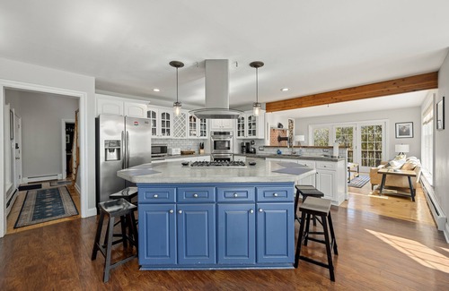 Milford House | The Smith House - Beautiful Home in Ideal Location!