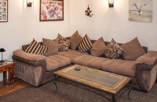 Great Witley House | The Smithy