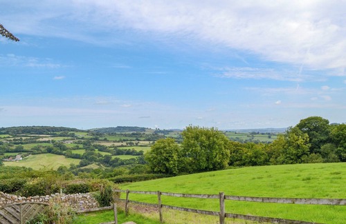 Bridport Cottage | The Smithy - UKC3748