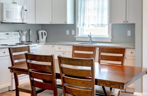 Cherry Valley House | The Snowberry - 67 Butternut