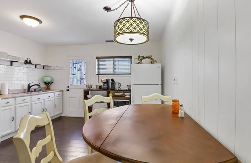 Columbus House | The Southern Orchards Cottage - 2 BR