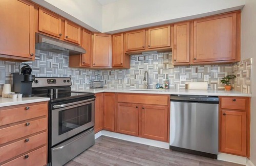 West Columbus House | The Southwestern 4BD/2BA