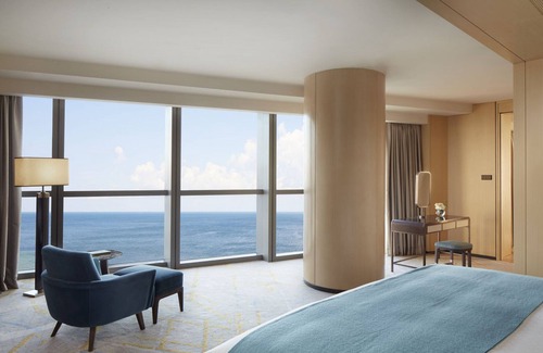 Shinan District Hotel | The St. Regis Qingdao
