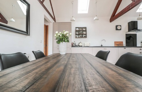 Berkeley Cottage | The Stable