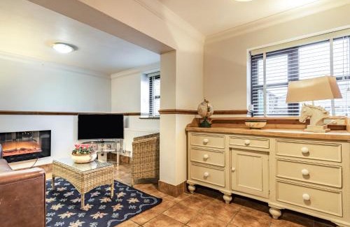 Winterley House | The Stables - Uk30946