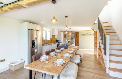 Shrewsbury Cottage | The Stables - UK44139