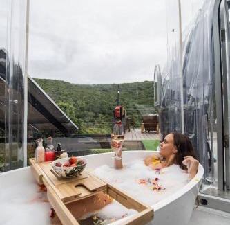 Nelson Mandela Bay House | The Star Dome, Thunzi Bush Lodge
