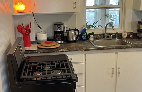 Hampton Apartment | The StarFish - 2bdr/one bath, ocean view