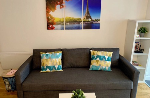 Villepinte Apartment | The Stopover, studio near Paris Roissy CDG Airport,Disneyland,Asterix,Exposition
