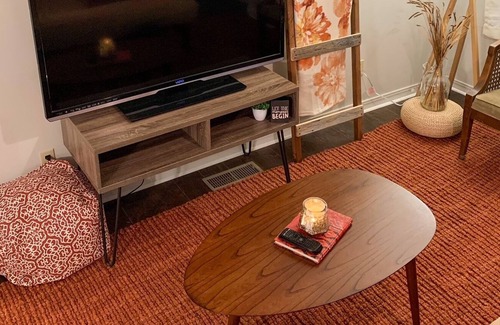 Carthage Apartment | The Studio on Hazel - Carthage, Missouri