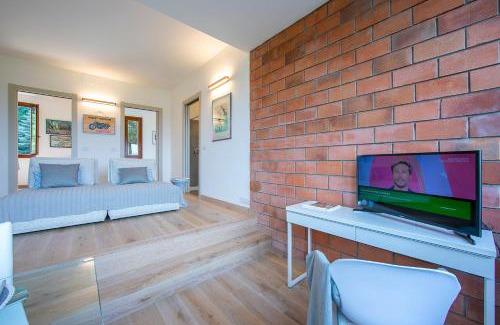 Cerro Apartment | The Stylish Flat 900m from Cerro Beach - Happy Rentals