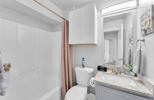 Glenn Heights House | The Sunset Suite 3Bd 2Bath Att Garage Pvt Yard