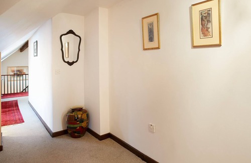 St Harmon Apartment | The Swan Country House is a beautifully converted farmhouse sleeping 8 guests