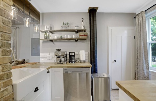 Woodstock House | The Tailor House