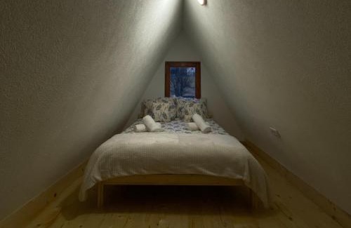 Kremna Ski Chalet | The Tara Concept