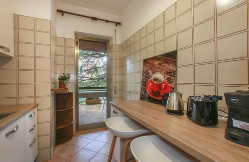 Suburbio IX Aurelio Apartment | The Terrace in the Green near metro A Cornelia