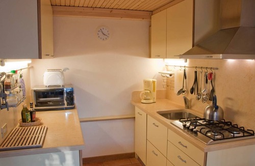 Arcugnano Apartment | The Transparent House: "The Clover" CIN: IT024006B4E63FJOXK + IT024006B4JQ4GJN8B